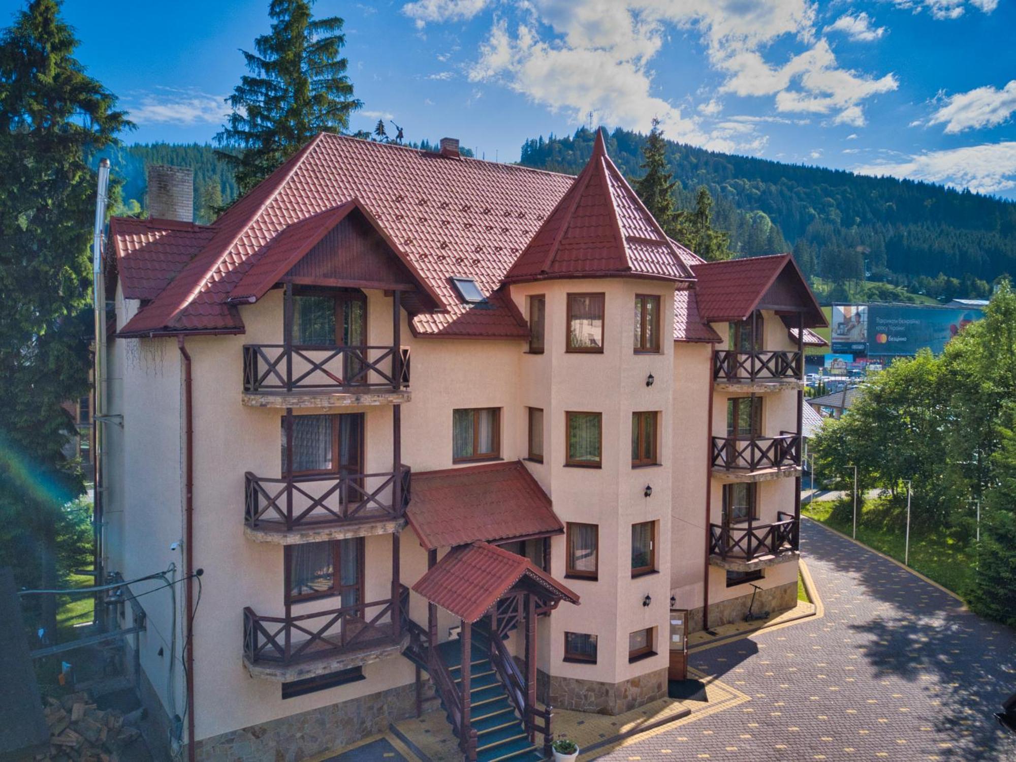 Новий Bukovel Kültér fotó